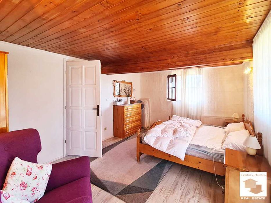 Продава се Къща в с. Петковци, Област Велико Търново - 216 кв.м за 366 €/кв.м - Снимка #13