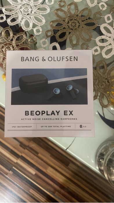 Casti beoplay sigilate