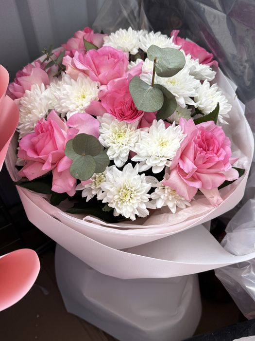 Б/у цветы сатылады