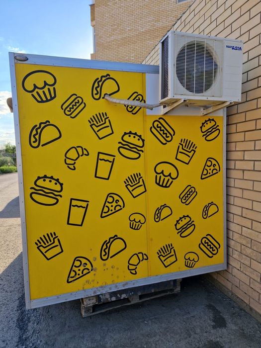 Два Фуд трака на колесах