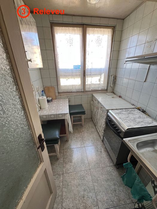 Vanzare Apartament 2 camere ultracentral (Bloc Unic, Magheru, Fara Risc Seismic)