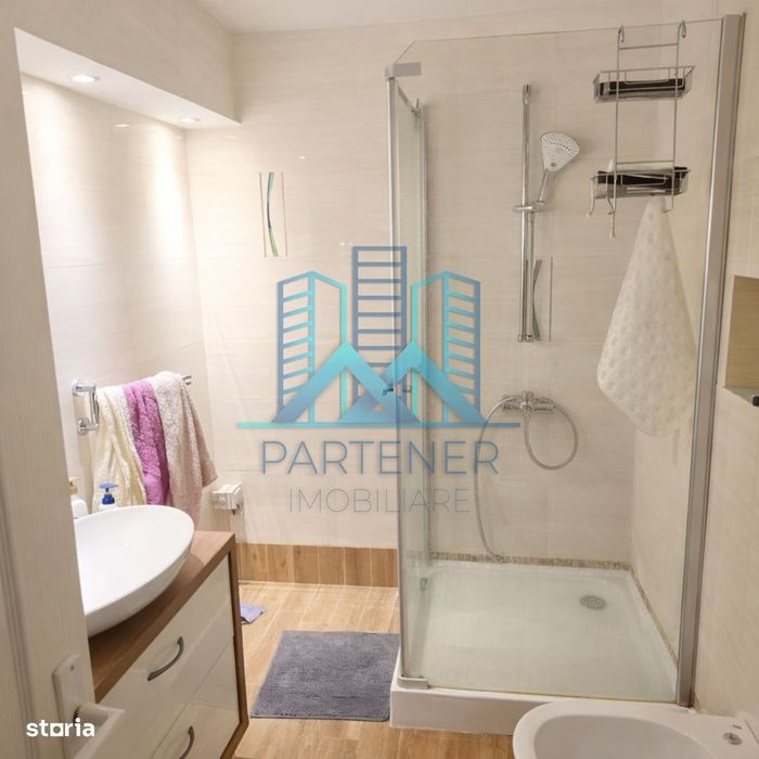 Apartament 3 camere 95 mp Copou Universitate mobilat+utilat bloc 1995