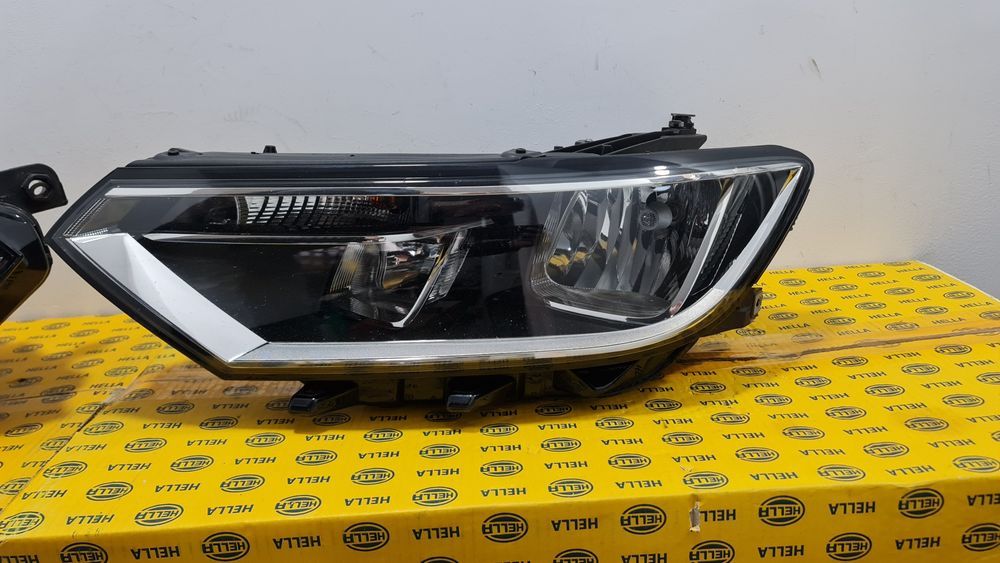 Set far faruri complet VW Passat B8 halogen