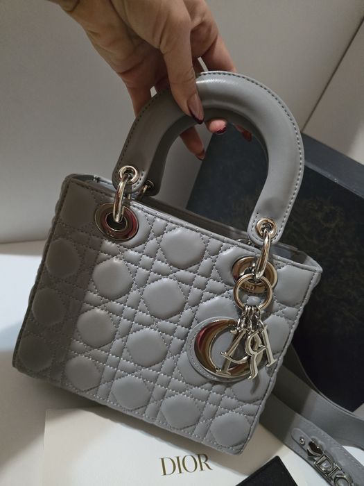 Налична чанта Lady Dior