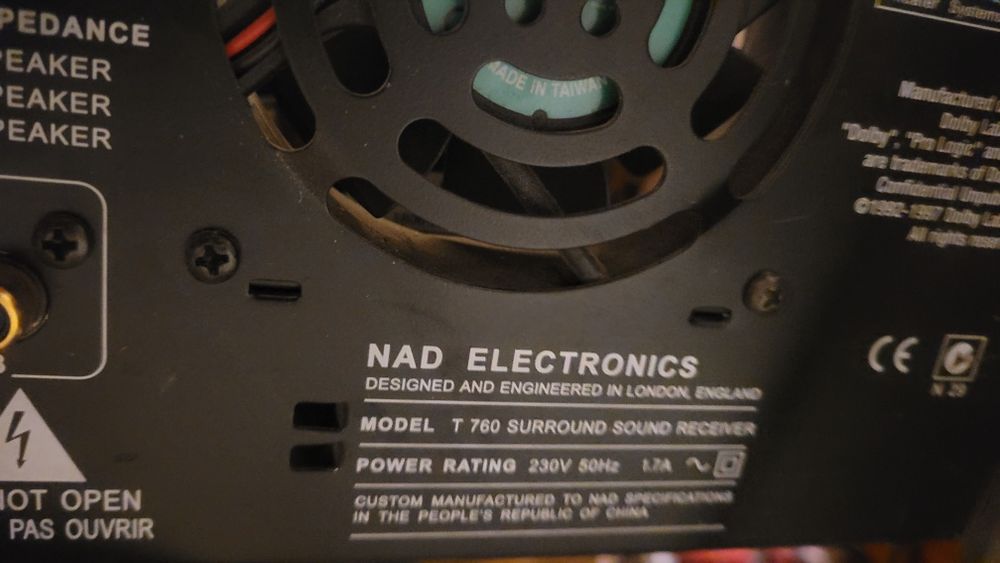 Vând Nad t760 defect