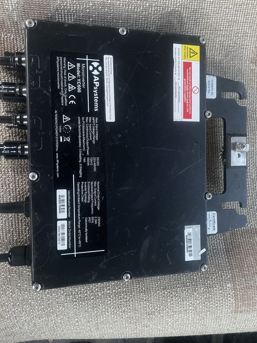 Invertor microinvertor 230 volti ongrid