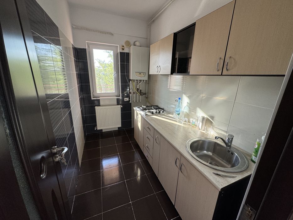 Garsoniera de inchiriat Berceni