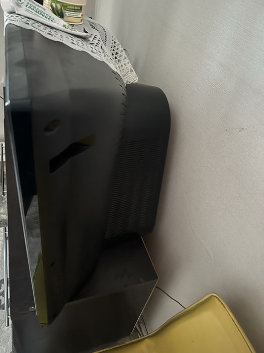 Продам телевизор