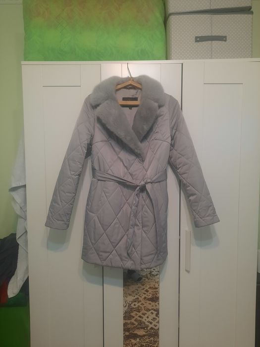 Продаю Куртку зимнию