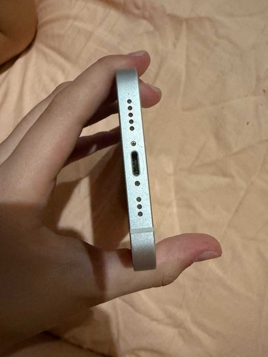 Телефон apple 13