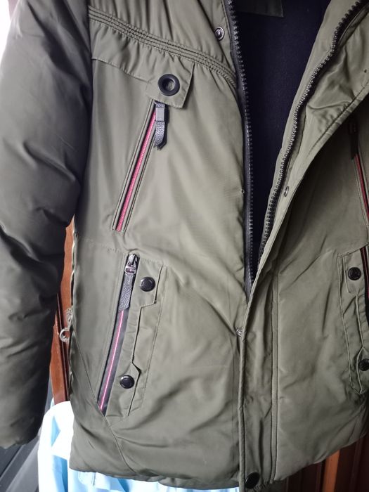 Куртка подростковая зимняя.