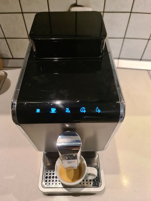 Aparat Tchibo cafea boabe