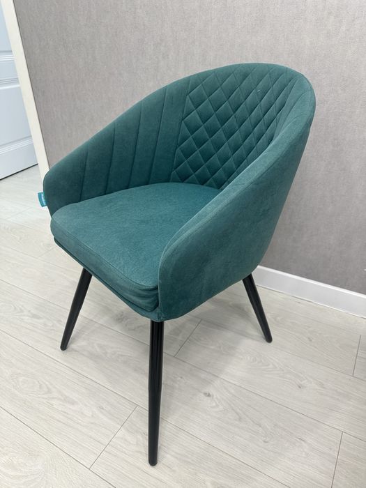 Продаю стильный кухонный стул