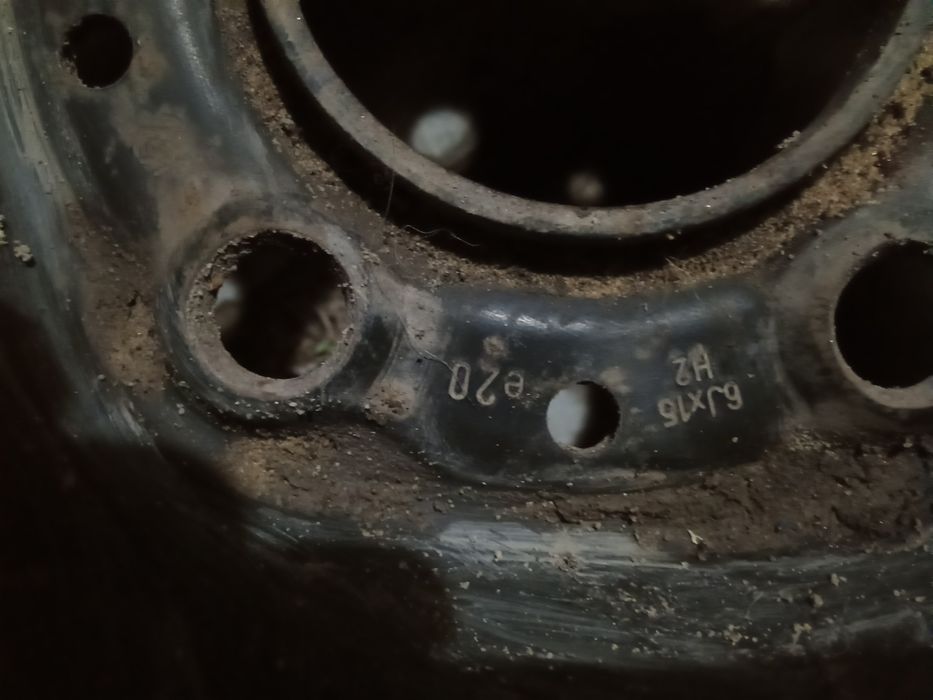 Продам диск на БМВе34 е36