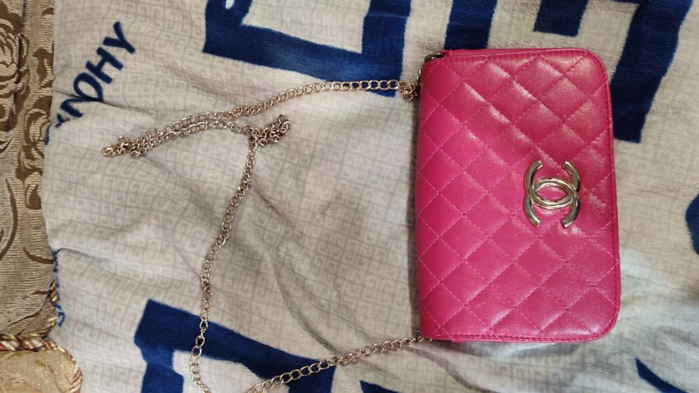 Продаю сумки по 1000 за одну