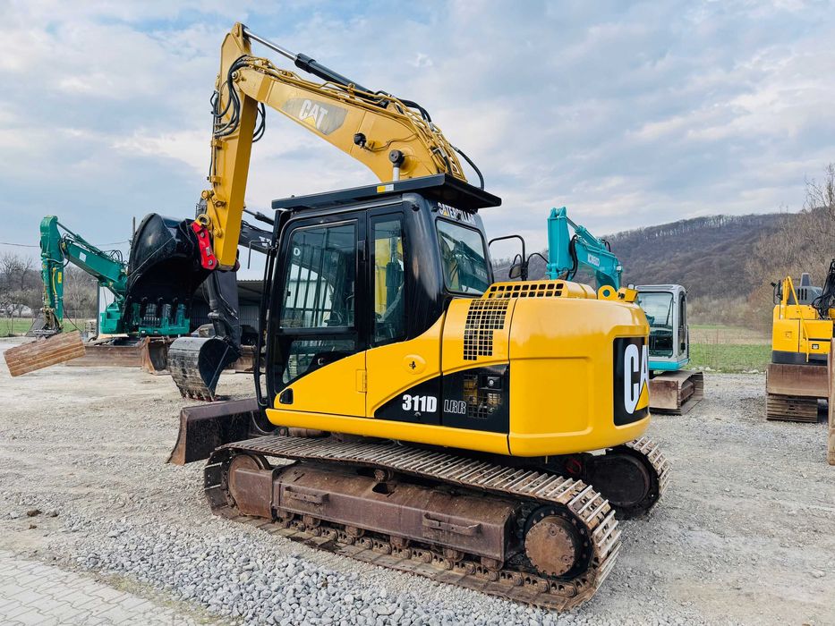 Excavator senile cu lama CAT 311 DLRR, an 2009, 15 tone, 1 cupa, TOP !