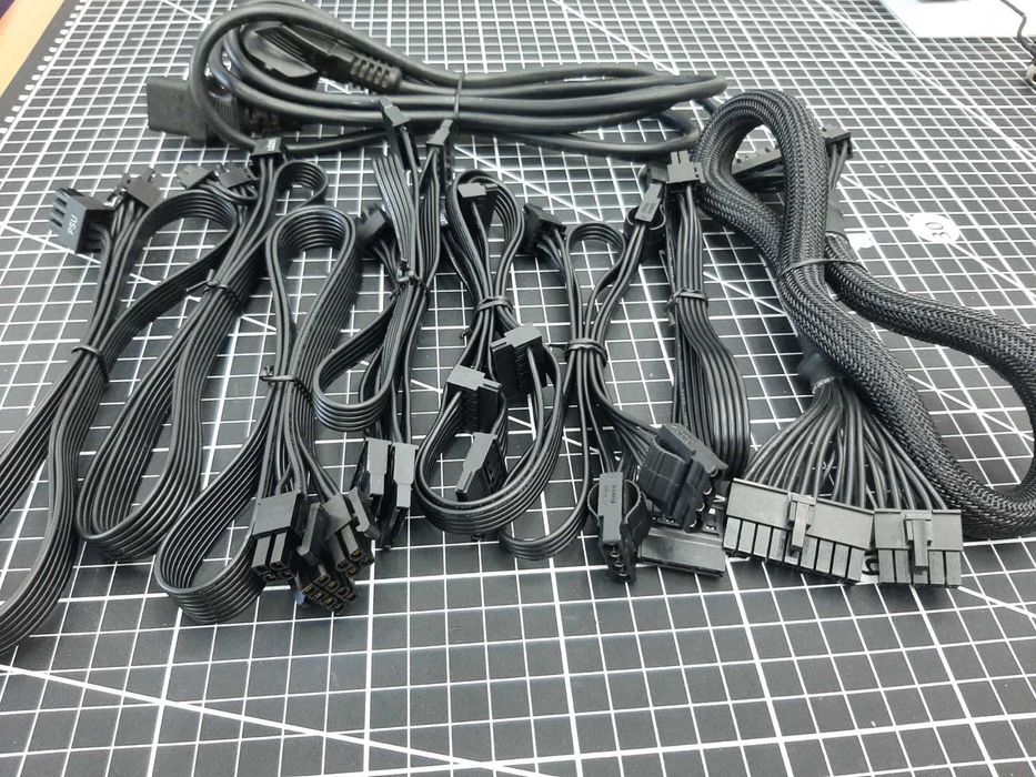 Sursa Seasonic 550W, FOCUS GX Series, 80 PLUS Gold, Full Modulara