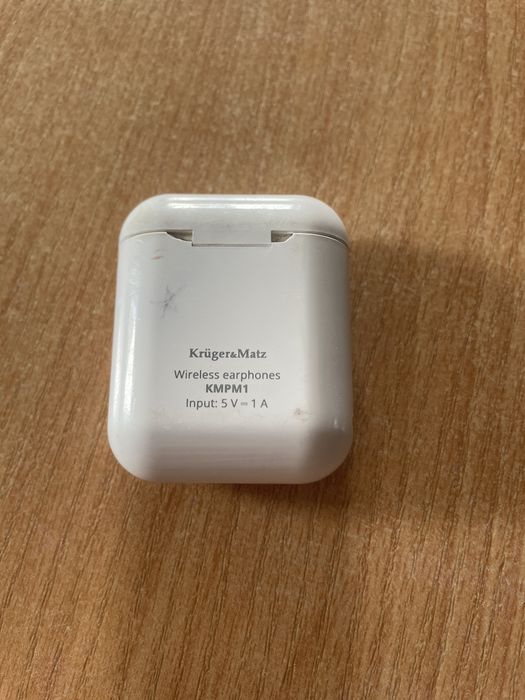 Buna ziua au firma la ele este KrugereMotz