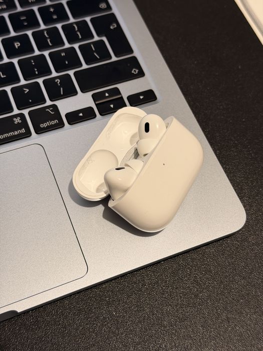AirPods Pro 2, noi, sigilate