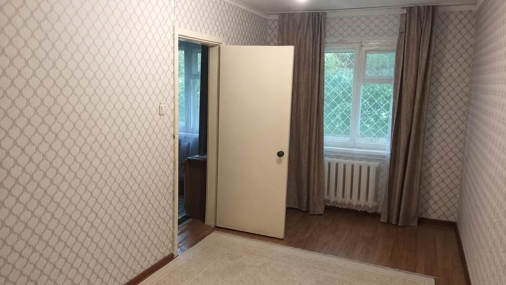 Продам срочно 2 ком квартиру