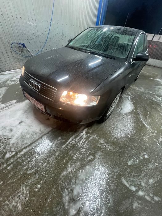 AUDI A4 2005 — imagine 4