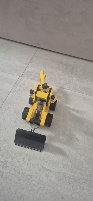 Excavator lego tehnic