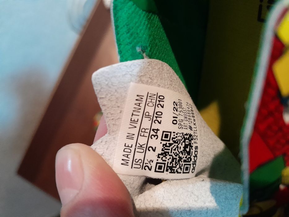 Бутони Адидас LEGO. 34 номер.