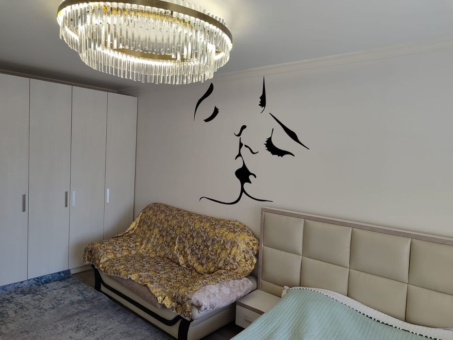 Продаётся 1 - комнатная.