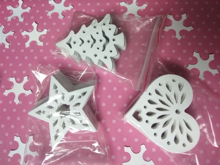 Снежинки ёлочки звёзды сердечки декор.