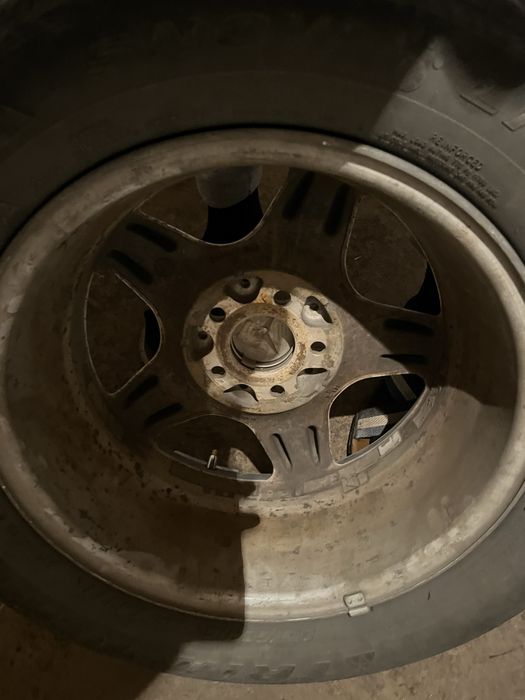 Титанка на мерс R16