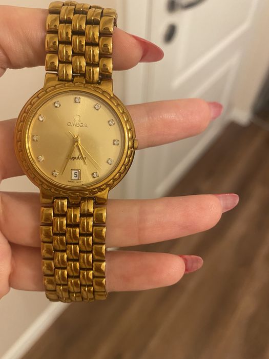 Позлатен часовник! Уникално бижу