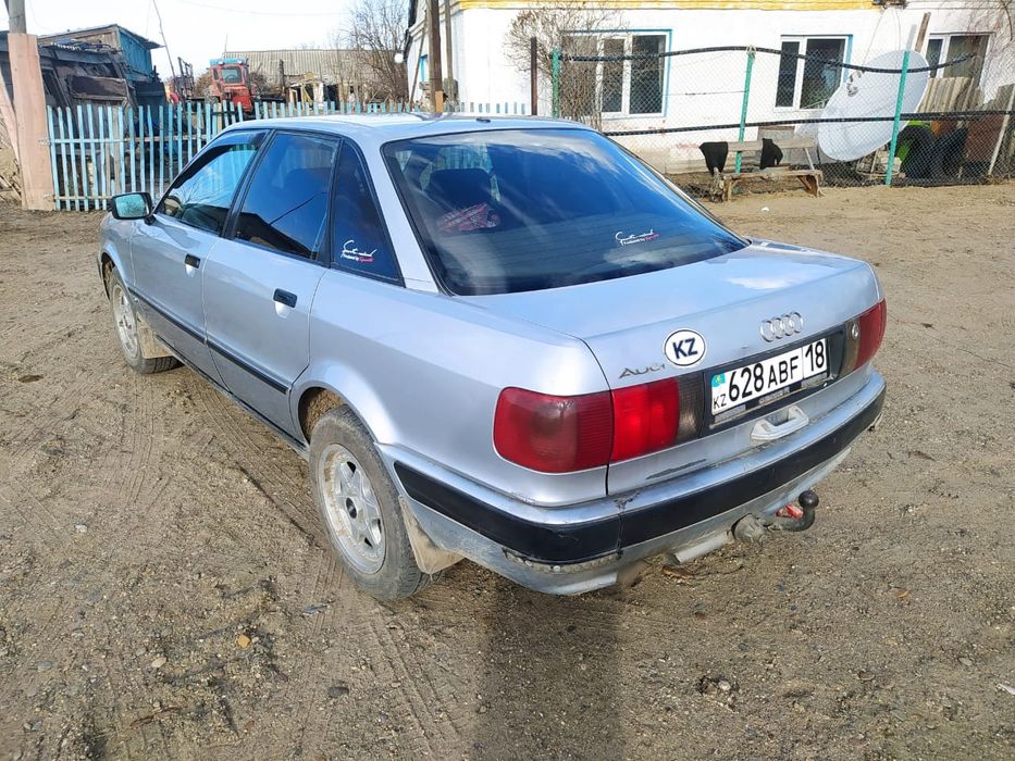 Продам Ауди 100 в хорошем сост