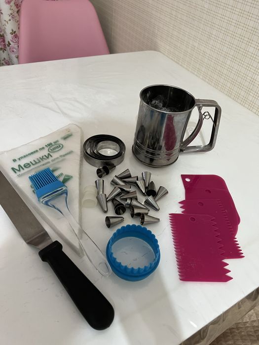 Все для выпечки продам