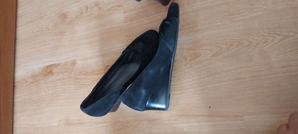 Продам     женскую      обувь