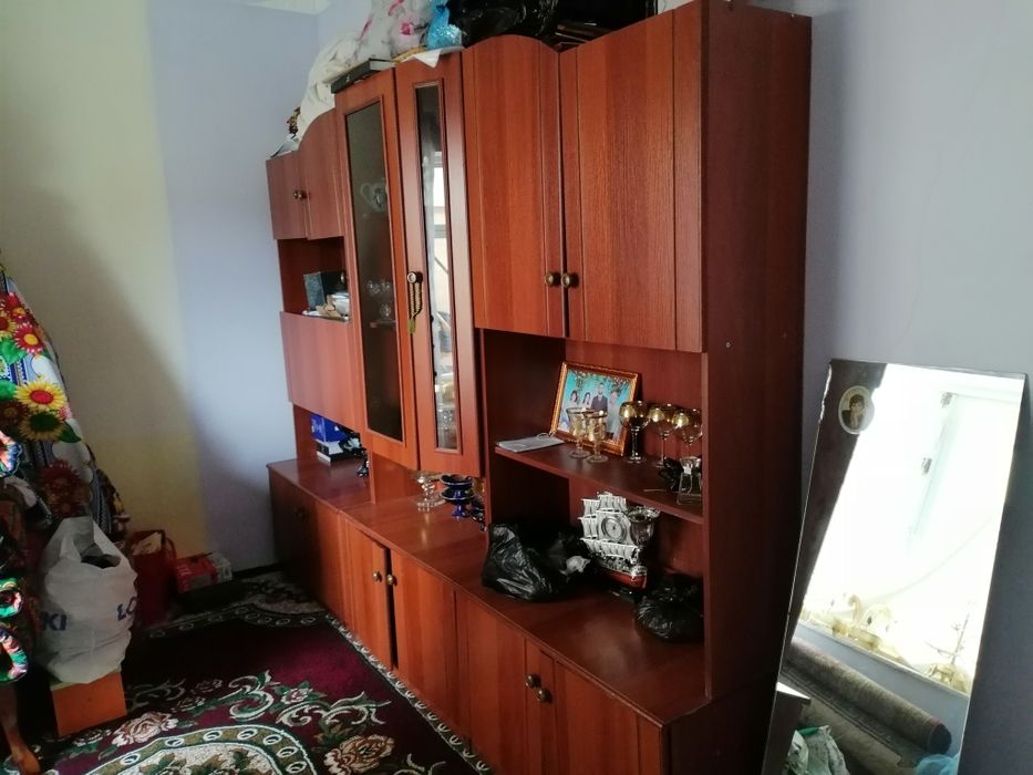 Мебель сотилади й