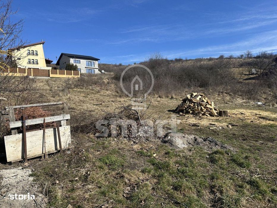 Teren pentru constructie Chinteni, zona Lacurilor front la 2 strazi