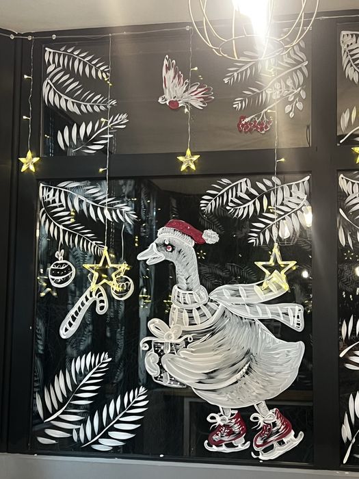 Рисунки на окнах