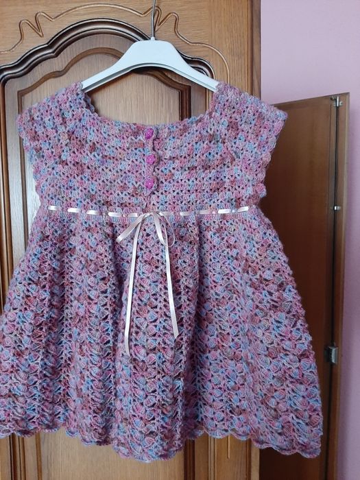 Rochiță fetițe croșetată nouă