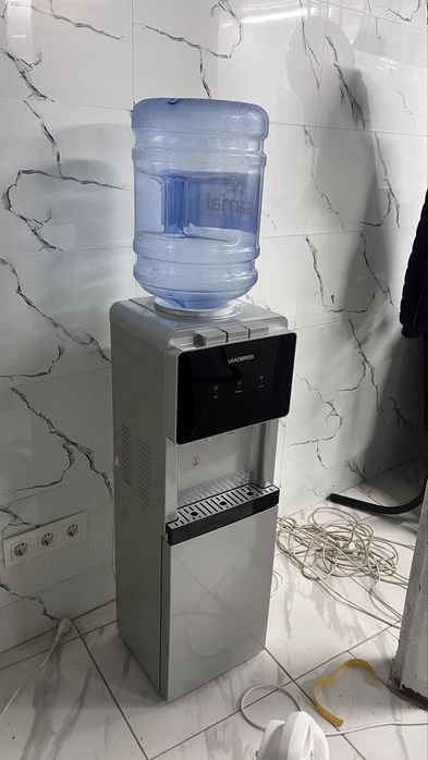 Диспенсер leadbros