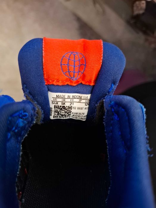 Маратонки Adidas 21 номер
