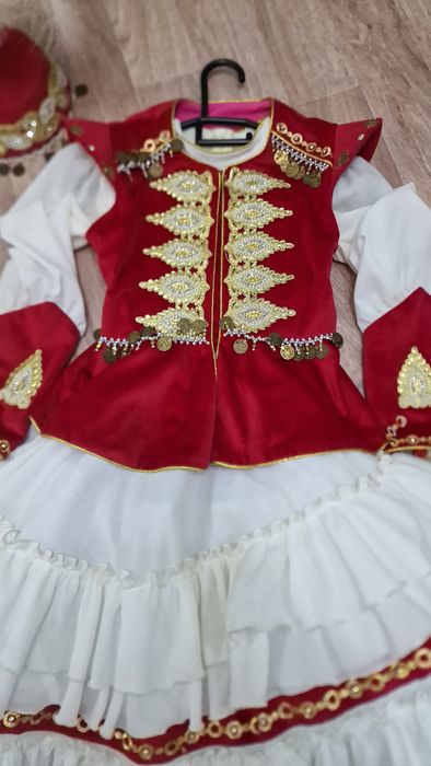 Продаётся платье