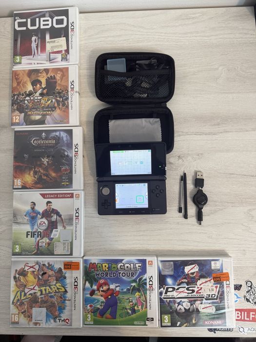 Nintendo 3DS + 7 jocuri SIGILATE