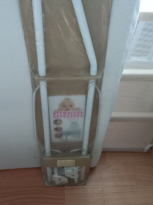 Продаётся детский манеж