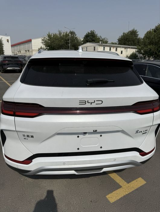 Byd chempion 605 smart 2025