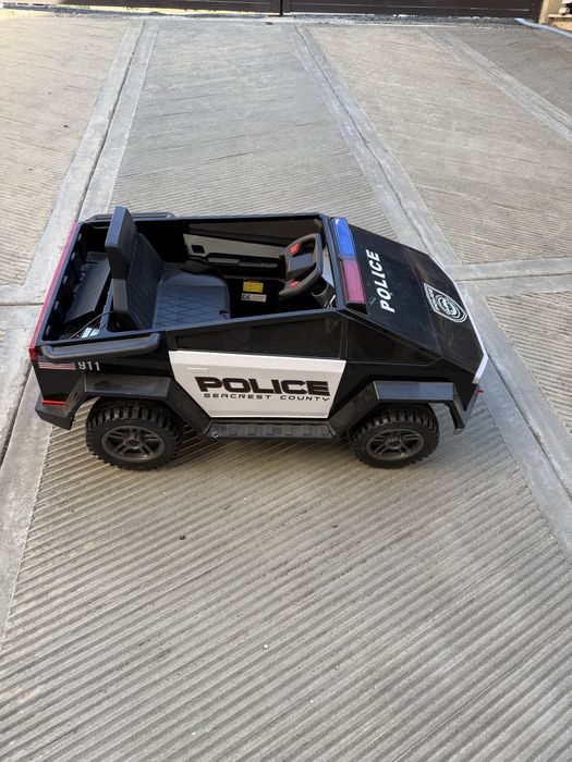 Cybertruck de Politie