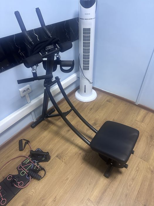 Продам тренажор для пресса