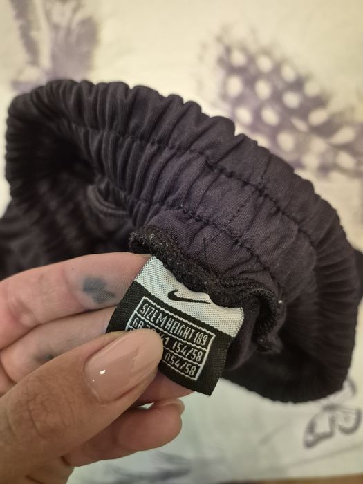 Дамско спортно долнище .