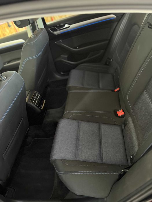 Volkswagen Passat 1.4 TSI DSG Plug-In Hybrid GTE Rate Avans 0