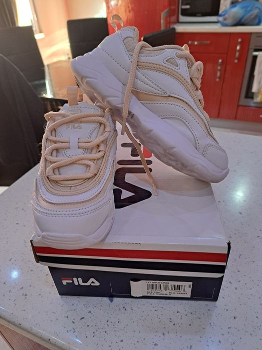 Детски маратонки Fila 27 номер