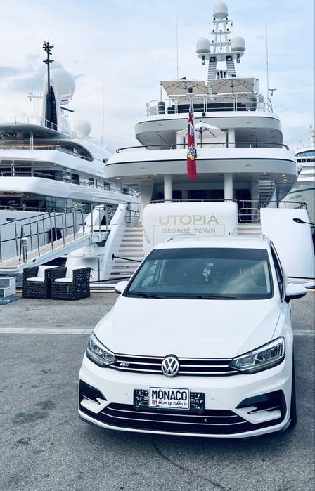 Vw touaran.  R line.    2017.    2.0 tdi.